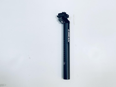 Шток сиденья LORAK алюмин. (31,6) 31,6*350 черный, код 33167