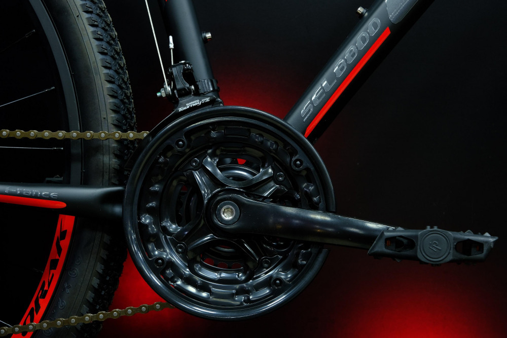 Lorak Sel 8800 Матовый Чёрный/Красный 19р (на рост 171-182)