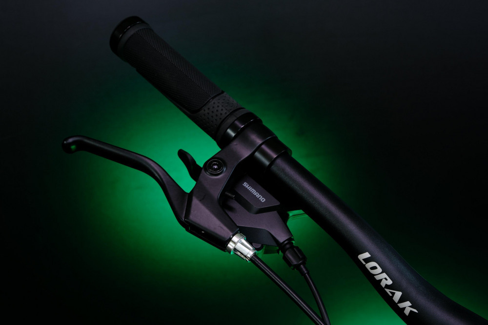 LORAK Sel 9000 8 sp Матовый Чёрный/Зелёный 21р (на рост 183-190)