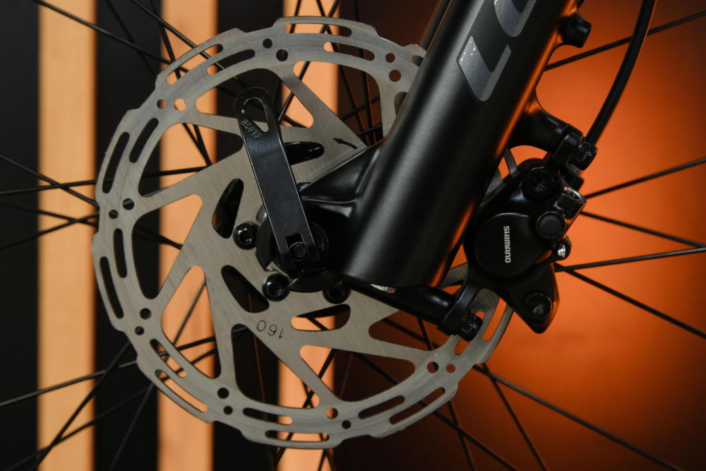 LORAK Sel 9450 SE Матовый Чёрный рама 17 (на рост 155-173)